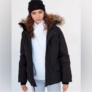 NWOT TNA Larsen Parka